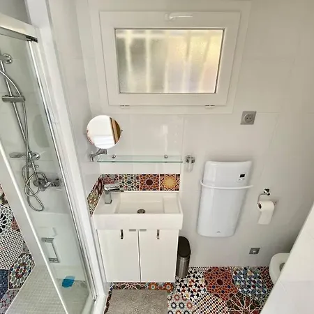 Petite Maison Independante. Casa de Férias Béziers