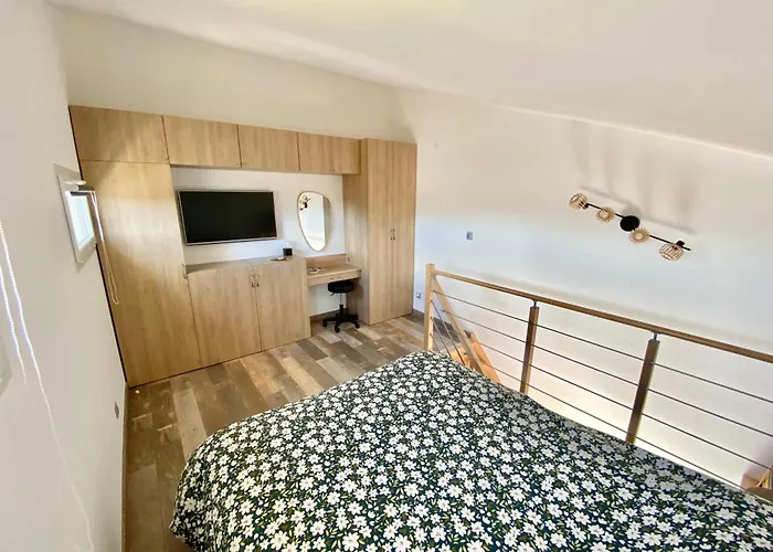 Petite Maison Independante. Дом отдыха